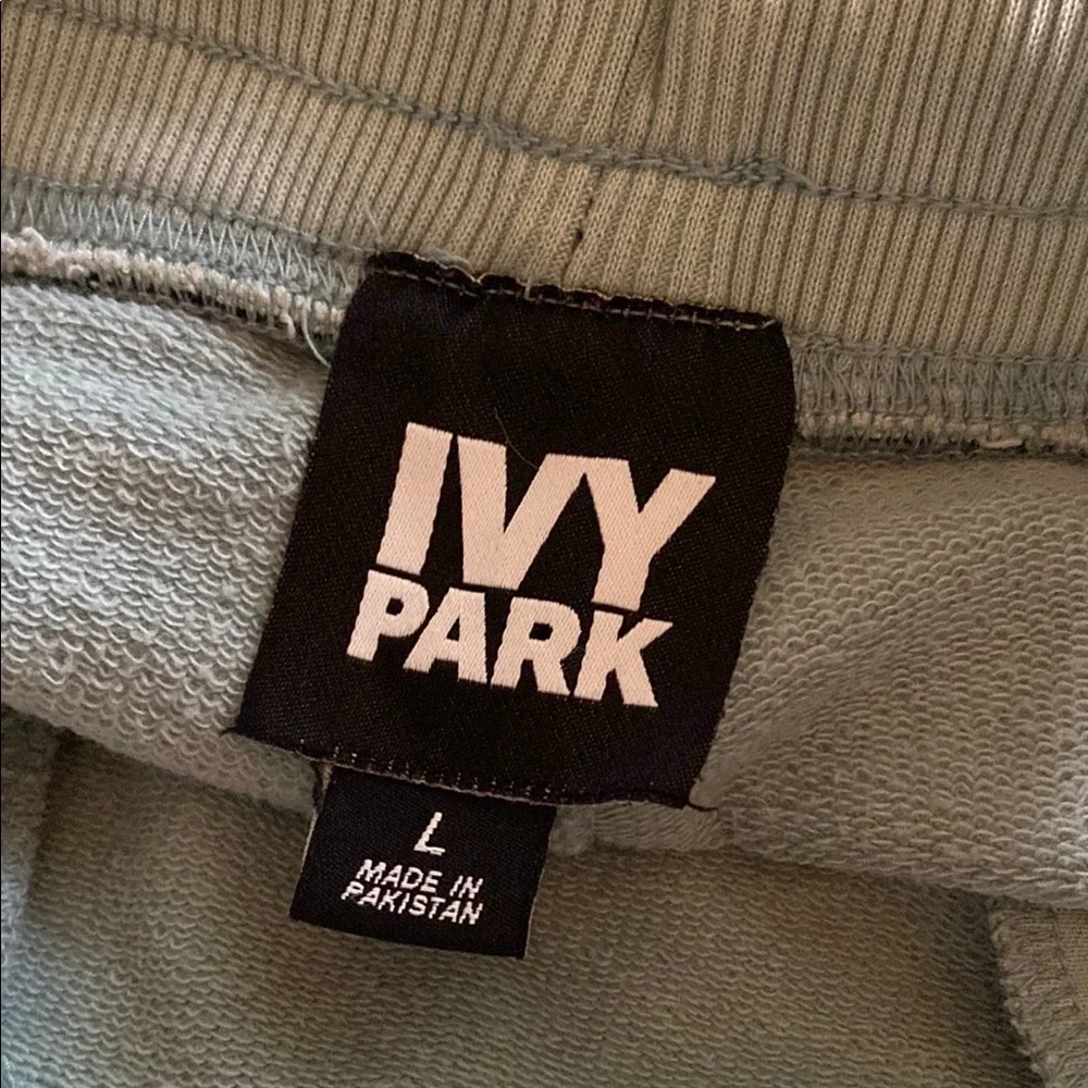 IVY PARK x Beyoncé Logo Short Running Lounge Active‎